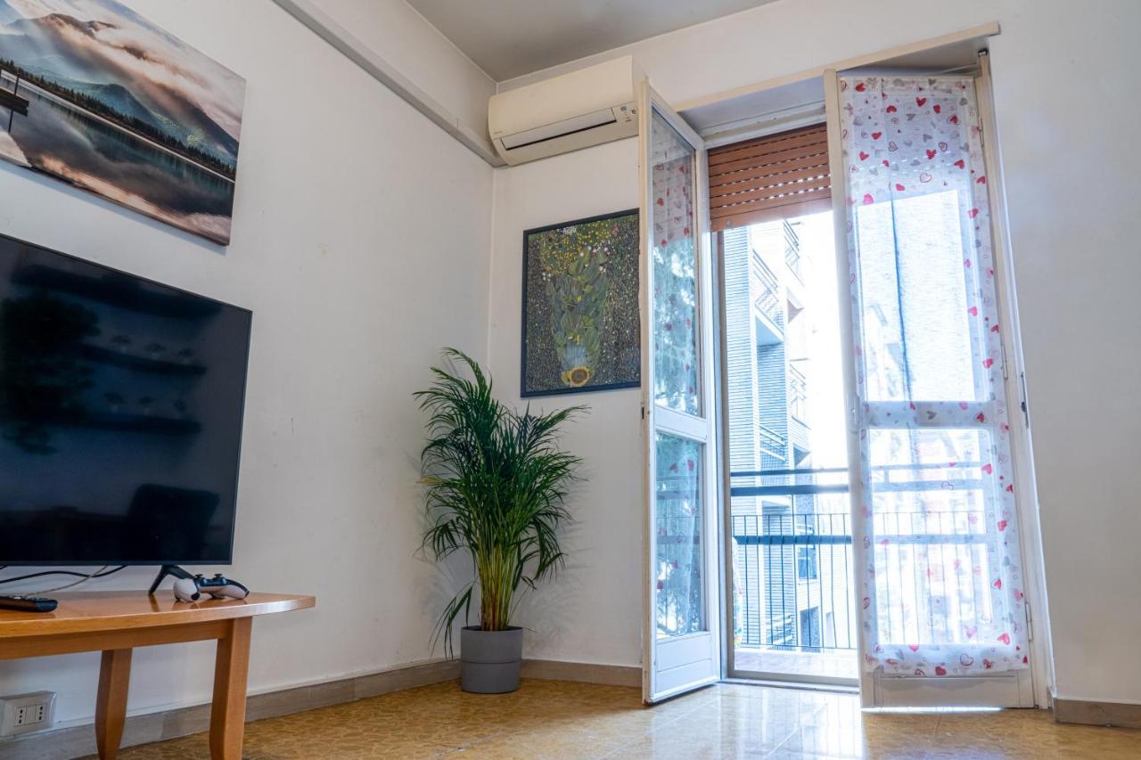 San Donato -M3,Linate Airport,Duomo,Policlinico,Wi-Fi Apartment San Donato Milanese Luaran gambar