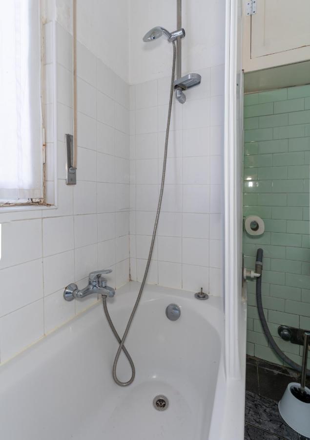 San Donato -M3,Linate Airport,Duomo,Policlinico,Wi-Fi Apartment San Donato Milanese Luaran gambar